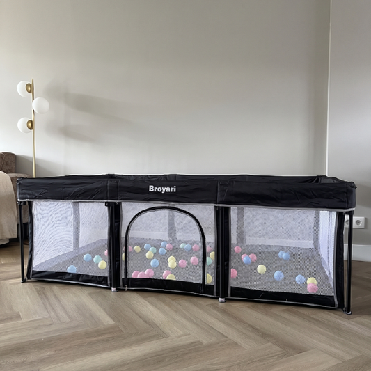 Baby Laufstall / Laufgitter – Schwarz – Faltbar mit Matte - Broyari